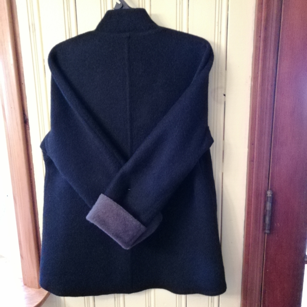 Beyond Threads Luxury Reversible Pea Coat, size XL - Picture 6 of 8